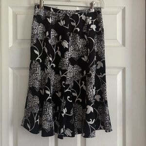 Ann Taylor Navy and White Floral Midi Skirt